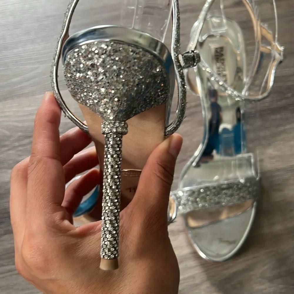 Badgley Mischka Olympia Embellished Glitter Sandals Silver Size 11